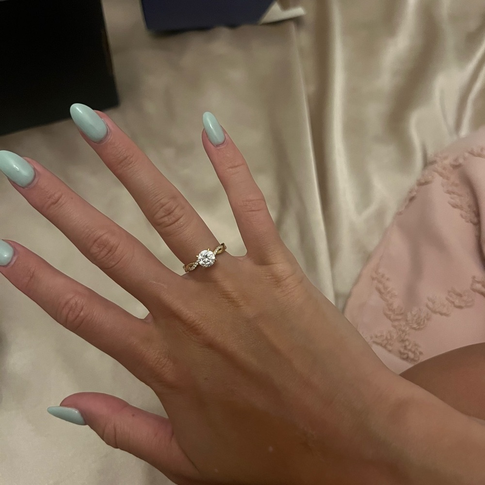 Ring - Picture 6 of 13